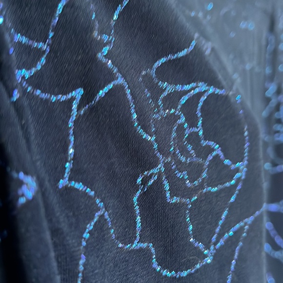 Ricki’s NWT tunic cap sleeve top with shimmer - Picture 4 of 9